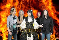 Astraea(アストライア)

HP https://artist.aremond.com/astraea/profile/

Twitter @astraea _japan